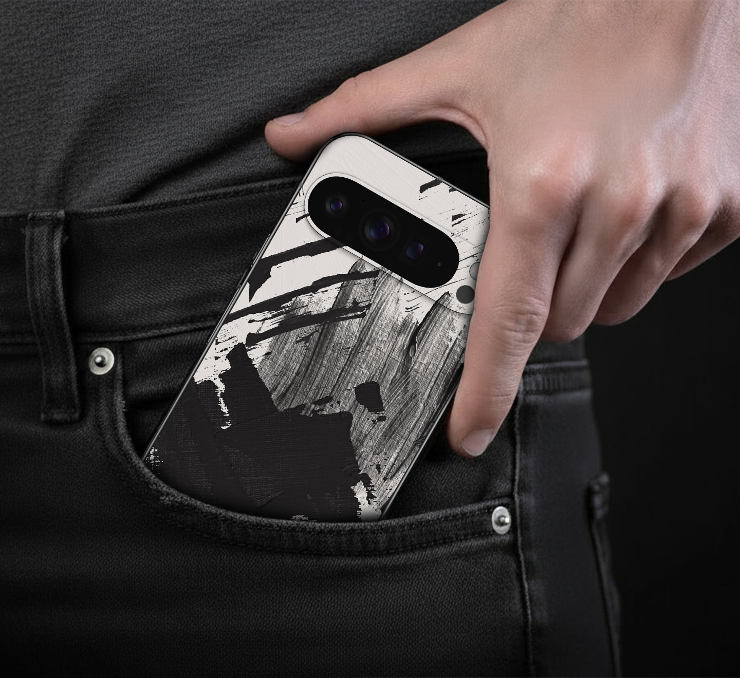 Collection-Page--Google-Pixel-Grip-and-Style-You-Can-Feel-black_noir