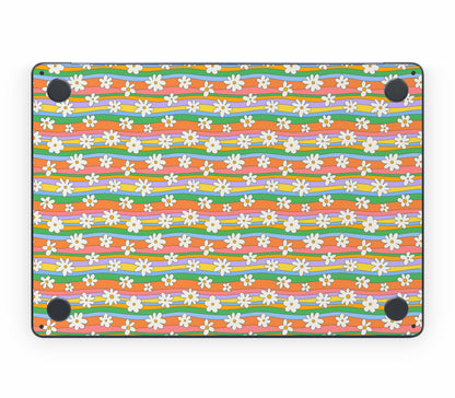 MacBook Air 13" (2025, M4) skin, Daisy Drift, bottom skin