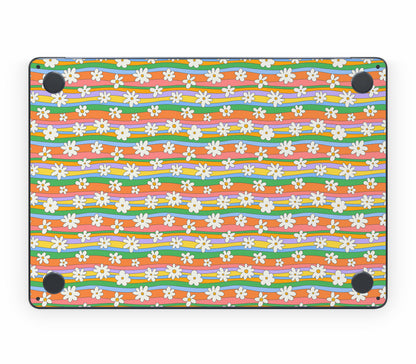MacBook Air 15" (2024, M3) skin, Daisy Drift, bottom skin