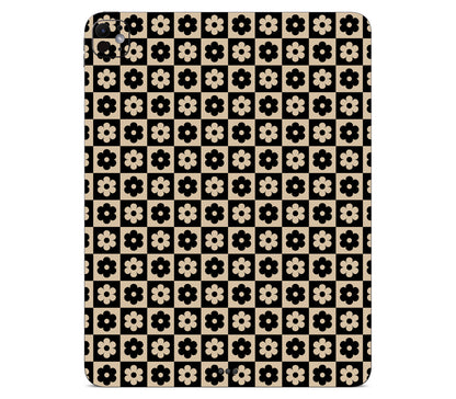 iPad Pro 13" (M4) Floral Grid